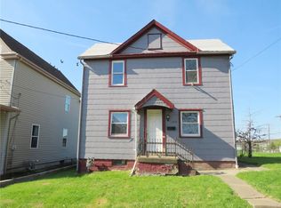 1085 Arch St, Washington, PA 15301