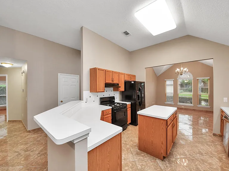 3003 Silver Spur Dr — Photo 15