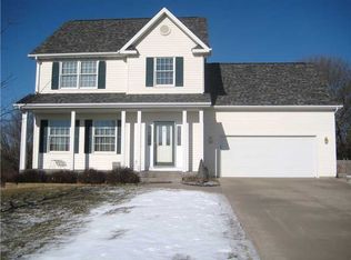 1990 Winterpark Pl, Coralville, IA 52241