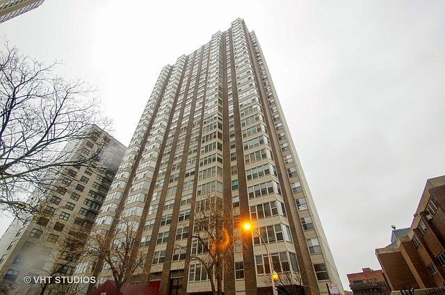 1st image of 525 W Hawthorne Pl APT 2208