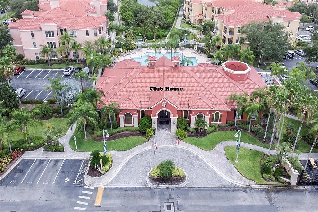 1 bed, 1.0 bath, 890 sqft, $1,750 — Photo 3