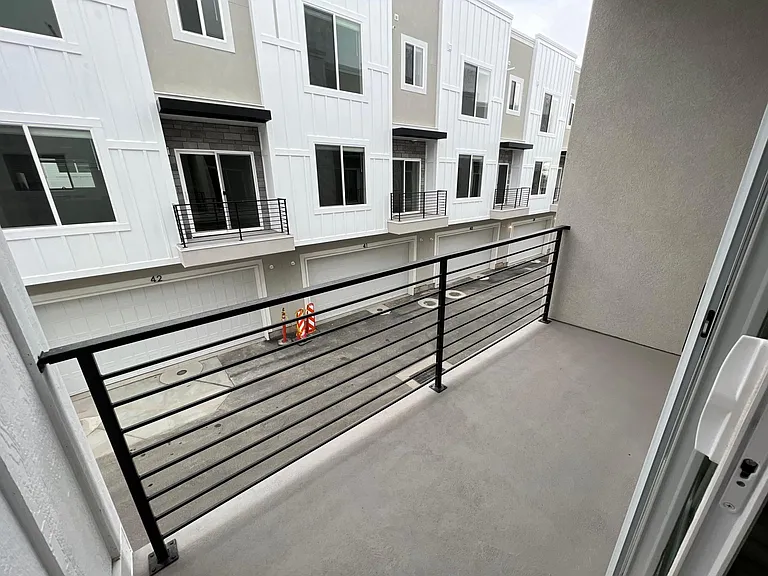 Mayfly Townhomes — Photo 20