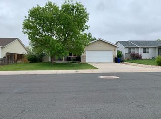 120 50th Avenue Ct, Greeley, CO 80634