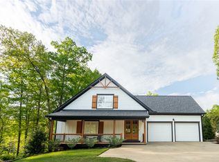 505 Waters Edge Ct, West union, SC 29696