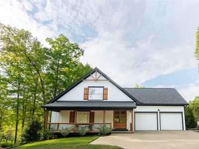 505 Waters Edge Ct, West union, SC, 29696