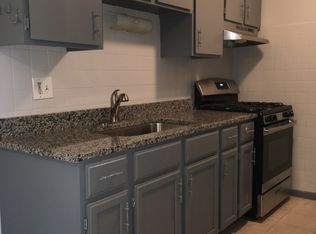 10600 Central Ave APT 204, Chicago Ridge, IL 60415