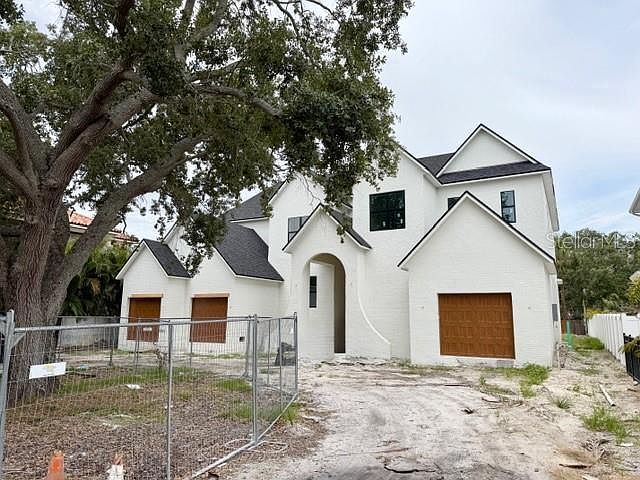 1st image of 3015 S WEST SHORE BOULEVARD