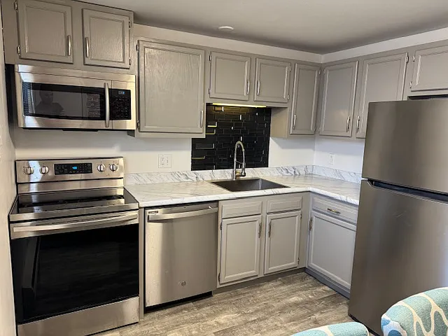 105 N Willow St #8 — Photo 6