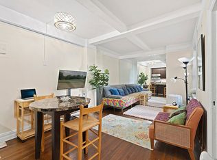 457 W 57th St #201, Manhattan, NY