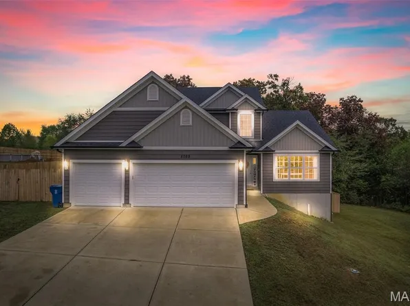 5059 Hampton Dr, Hillsboro, MO 63050