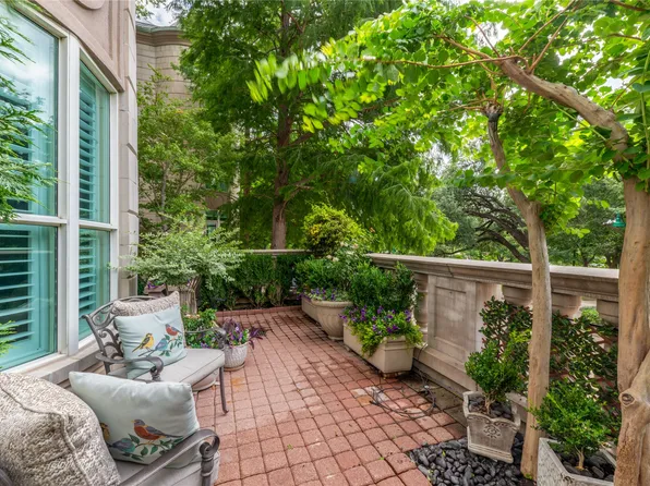3401 Lee Pkwy APT 104, Dallas, TX 75219