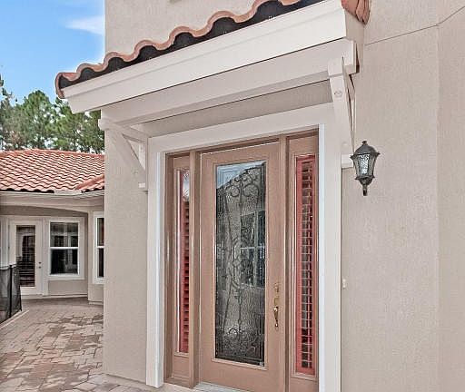 front_entry_2
