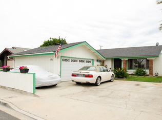 1751 New Hampshire Dr, Costa Mesa, CA 92626