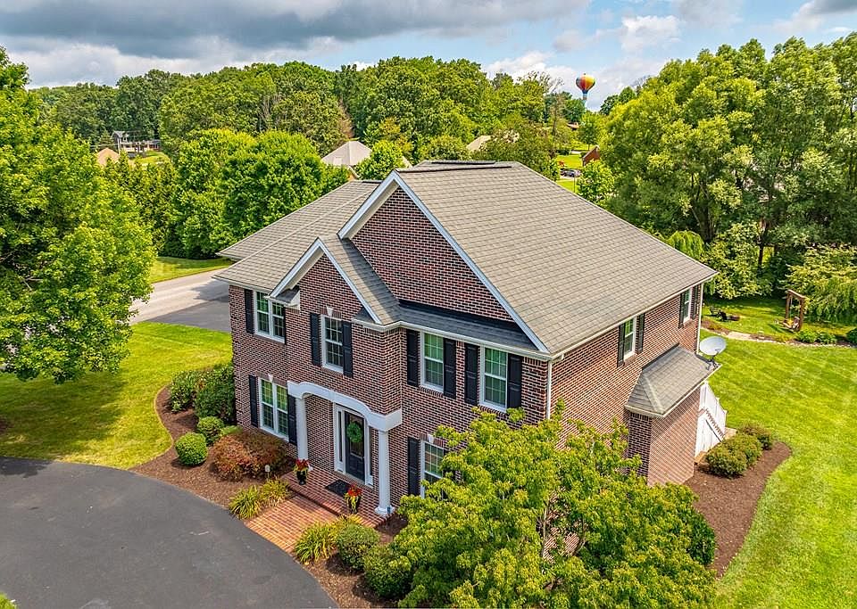 1st image of 470 Loretto Dr