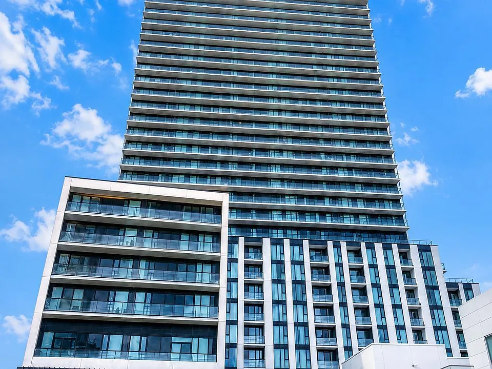 5858 Yonge St #Townhouse 01