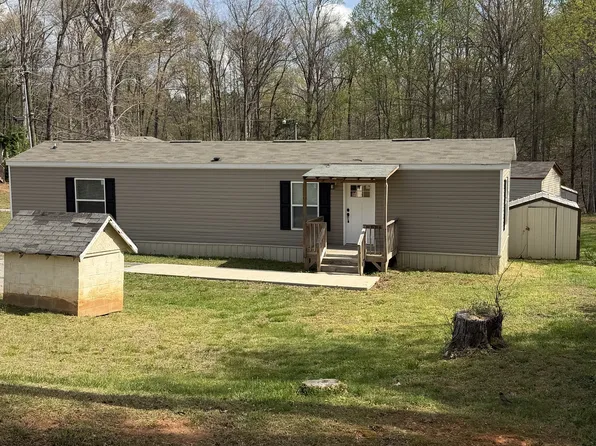 120 Charles Pl, Cornelia, GA 30531