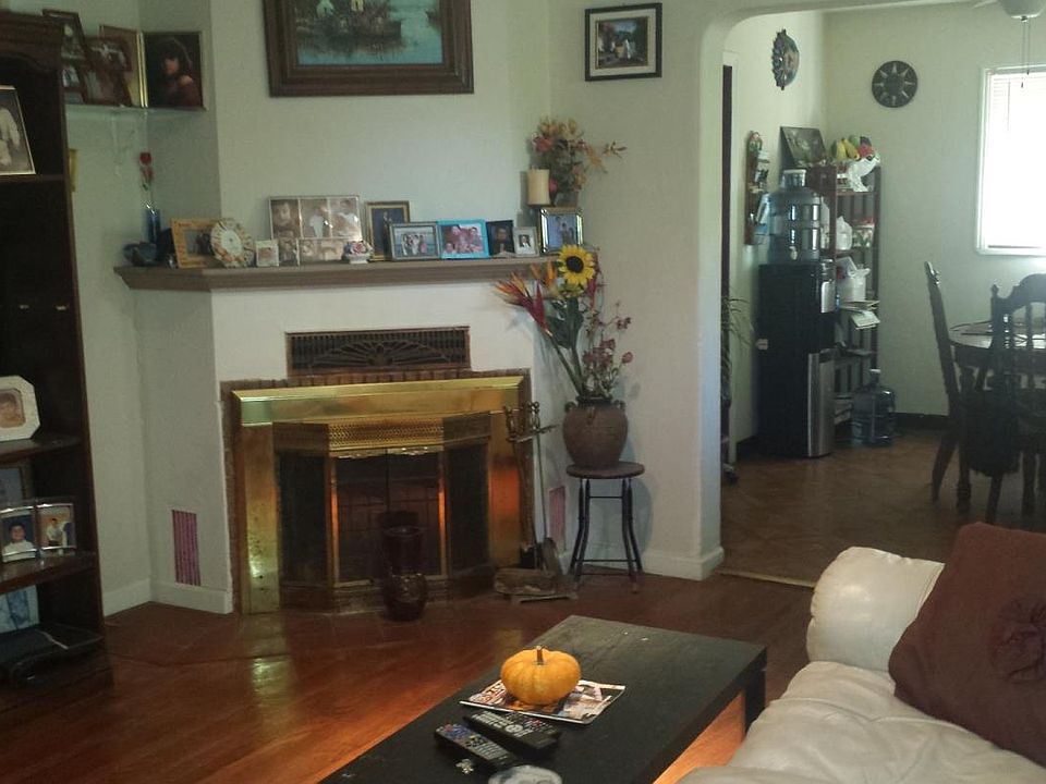 2nd image of 490 Martha St