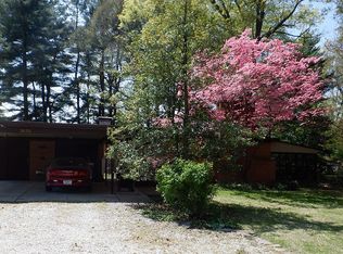 3635 Hulman St, Terre Haute, IN 47803