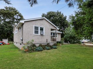 31 Cove Rd, Westerly, RI 02891