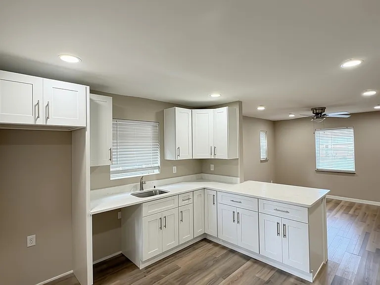 5125 Highview Dr — Photo 8