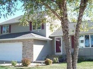 4315 Charm Dr, Waterloo, IA 50701