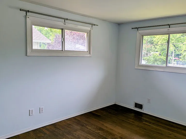 4507 Weyburn Dr — Photo 15