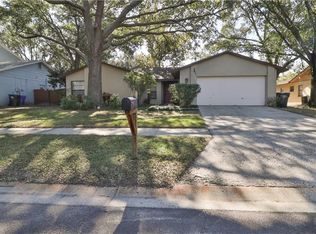 417 Van Reed Manor Dr, Brandon, FL 33511