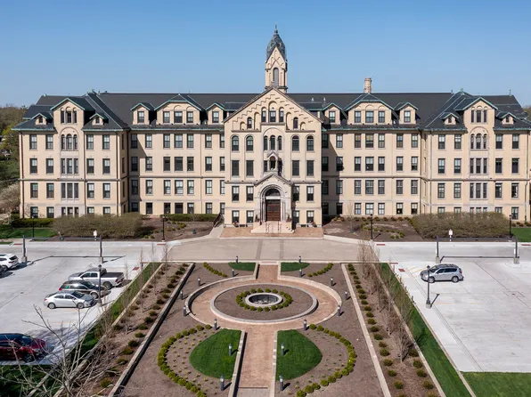 1041 Ridge Rd #508, Wilmette, IL 60091