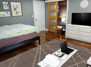 9 Bertocchi Ln, Millbrae, CA 94030