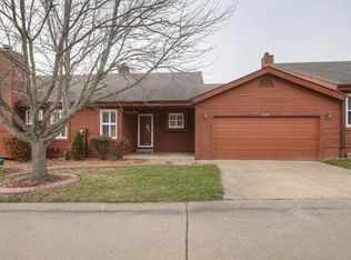2125 Bayonne Dr, Saint Charles, MO 63303