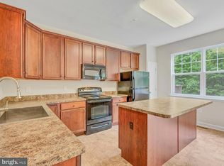 389 English Oak Ln, Prince Frederick, MD