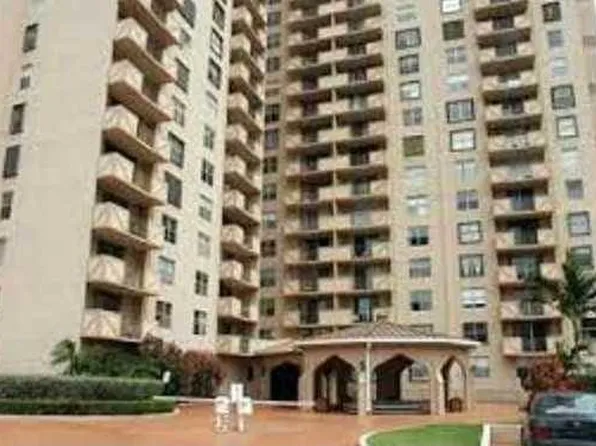 1865 S Ocean Dr APT 5H, Hallandale, FL 33009