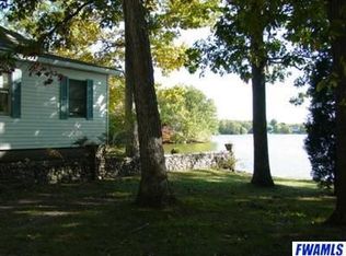 1100 N Shore Dr, Rome City, IN 46784