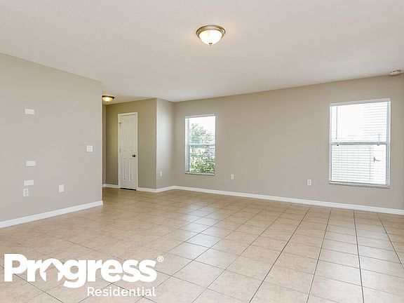 5th image of 4725 Hardy Mills St