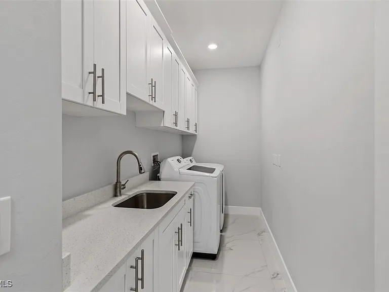 2709 6th St W — Photo 21