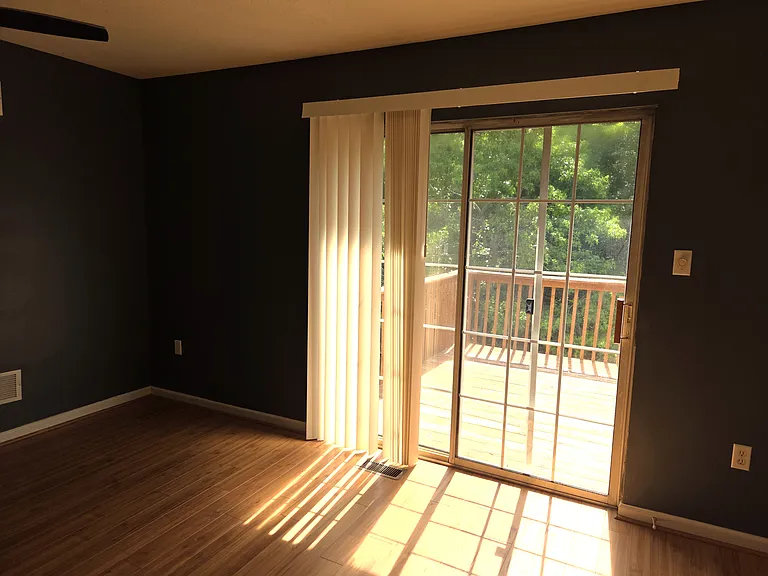 240 Mike Dr — Photo 11