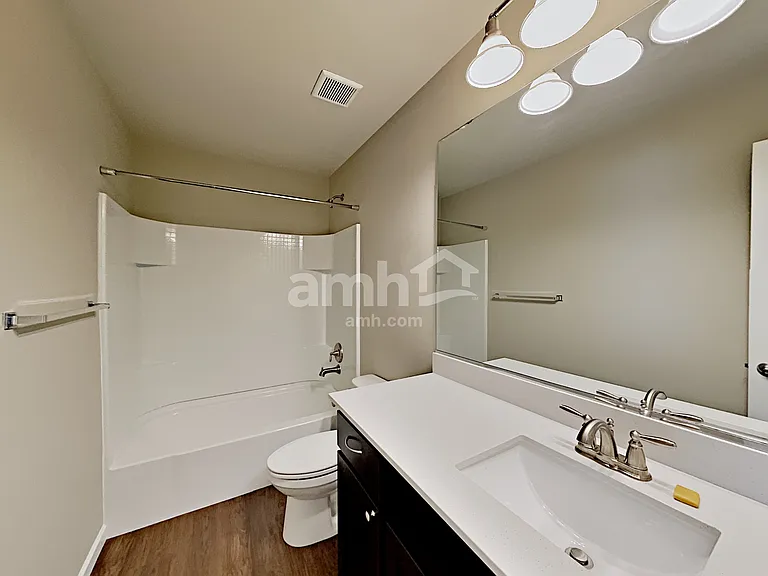 245 Iris Ln — Photo 17