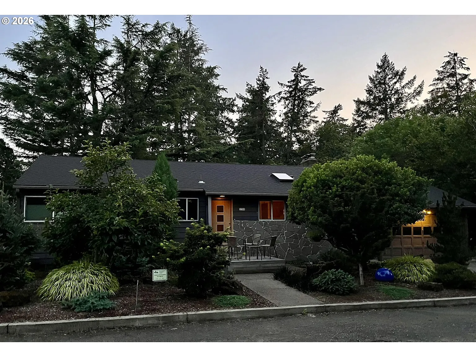 2700 SW Boundary St photo 1
