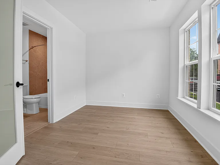 5017 Dulcet Dr — Photo 7