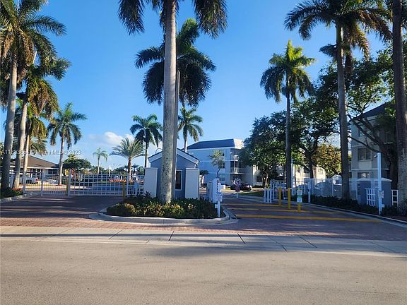 2nd image of 8670 SW 212th St APT 306