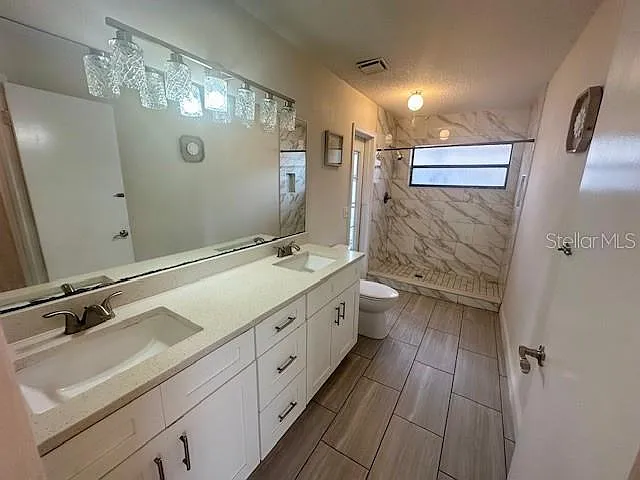 12686 Newfield Dr — Photo 12