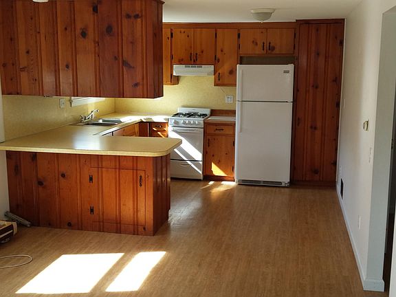 Living room to kitchen