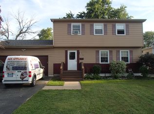 3135 Schneider Rd, Toledo, OH 43614