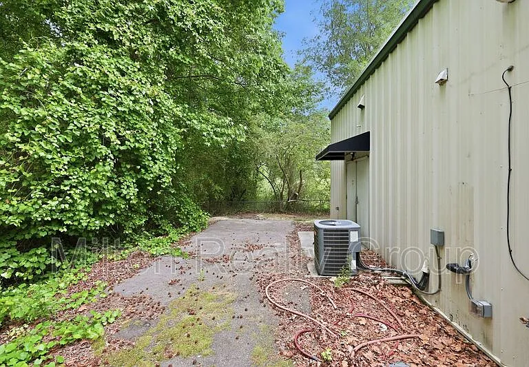 432 E Cornelius Harnett Blvd — Photo 30