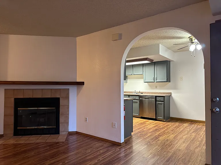 4383 Hawks Lookout Ln — Photo 3