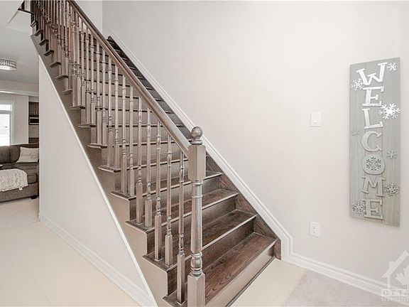 2nd image of 514 Honeylocust Ave