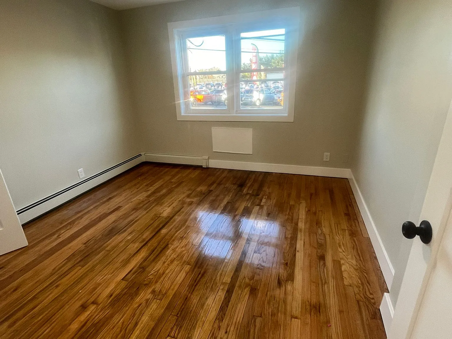2 bed, 800 sqft, $2,250 — Photo 4