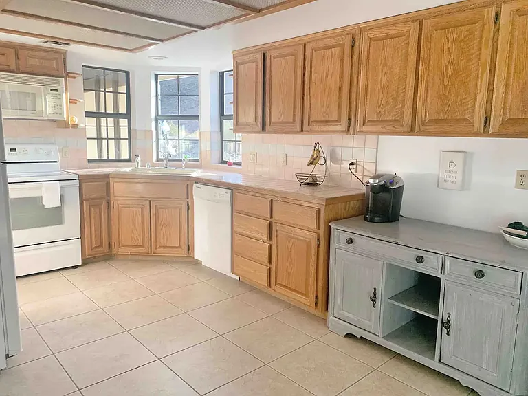 4092 Coral Reef Dr — Photo 61