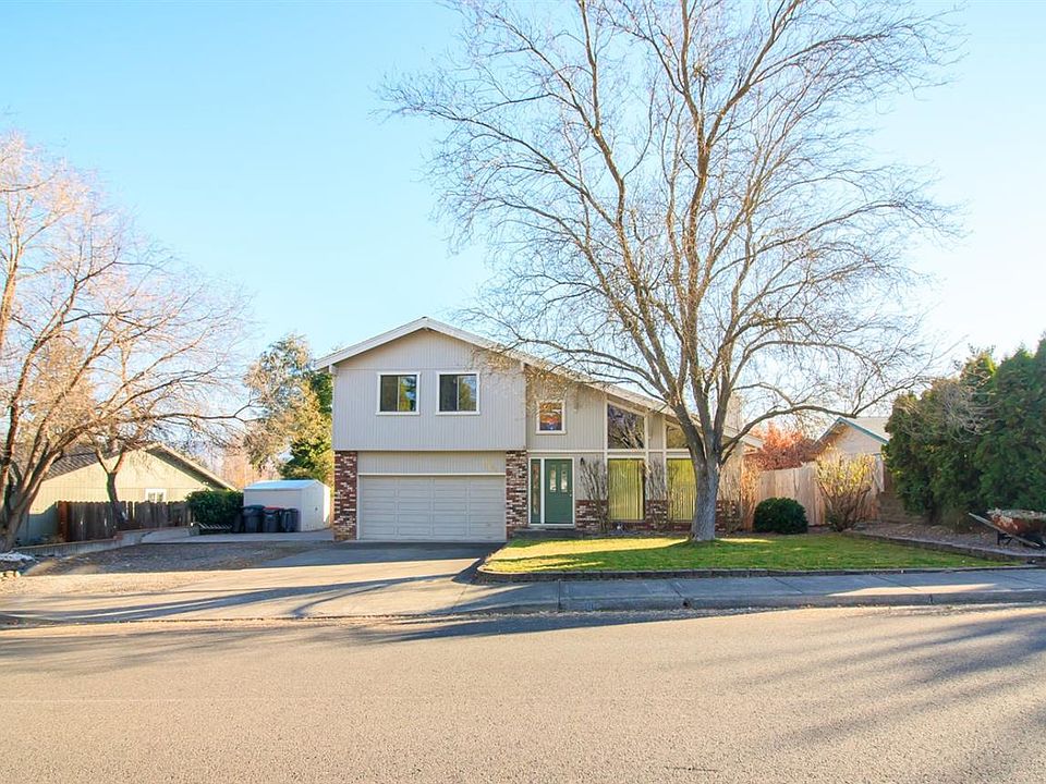 1st image of 2678 Hawaiian Ave