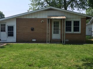 803 W Grant St, Dexter, MO 63841